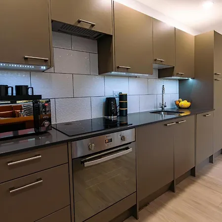 Modern City Centre Apartment Exeter Exterior photo
