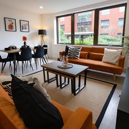 Modern City Centre Apartment Exeter Exterior photo