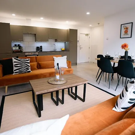 Modern City Centre Apartment Exeter Exterior photo
