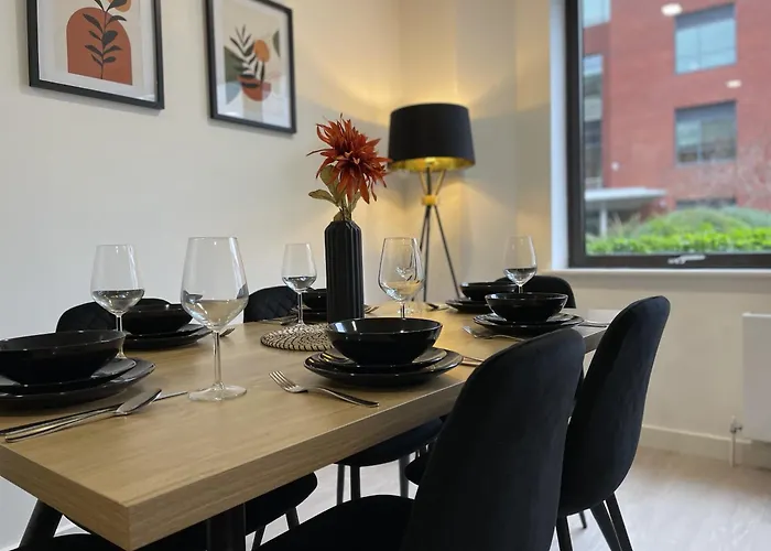 Modern City Centre Apartment