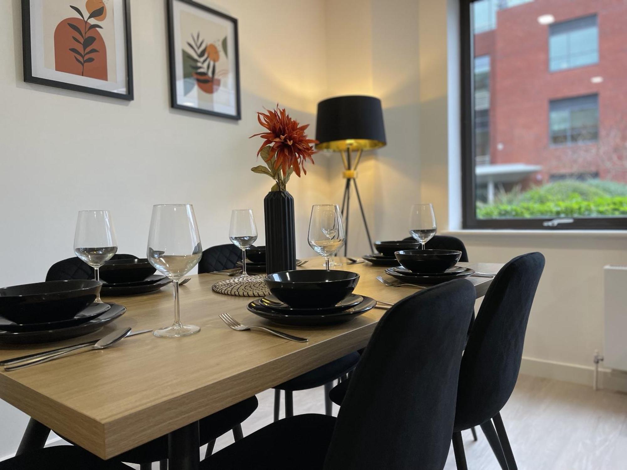 Modern Centre Apartment Exeter